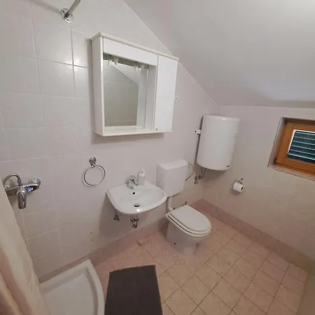 Apartments And Rooms Saric Jadrija Room photo