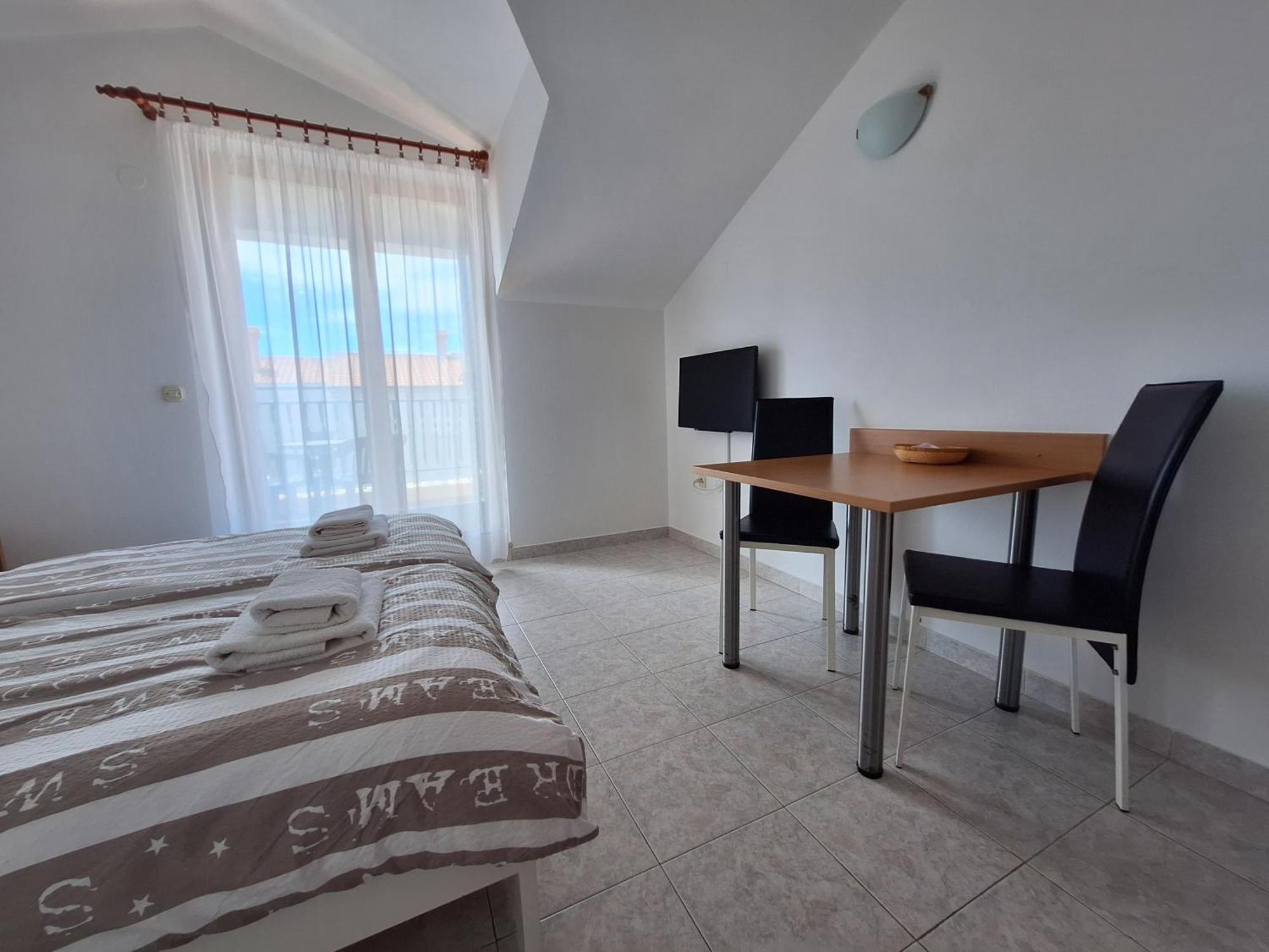 And Saric Apartamento Jadrija
